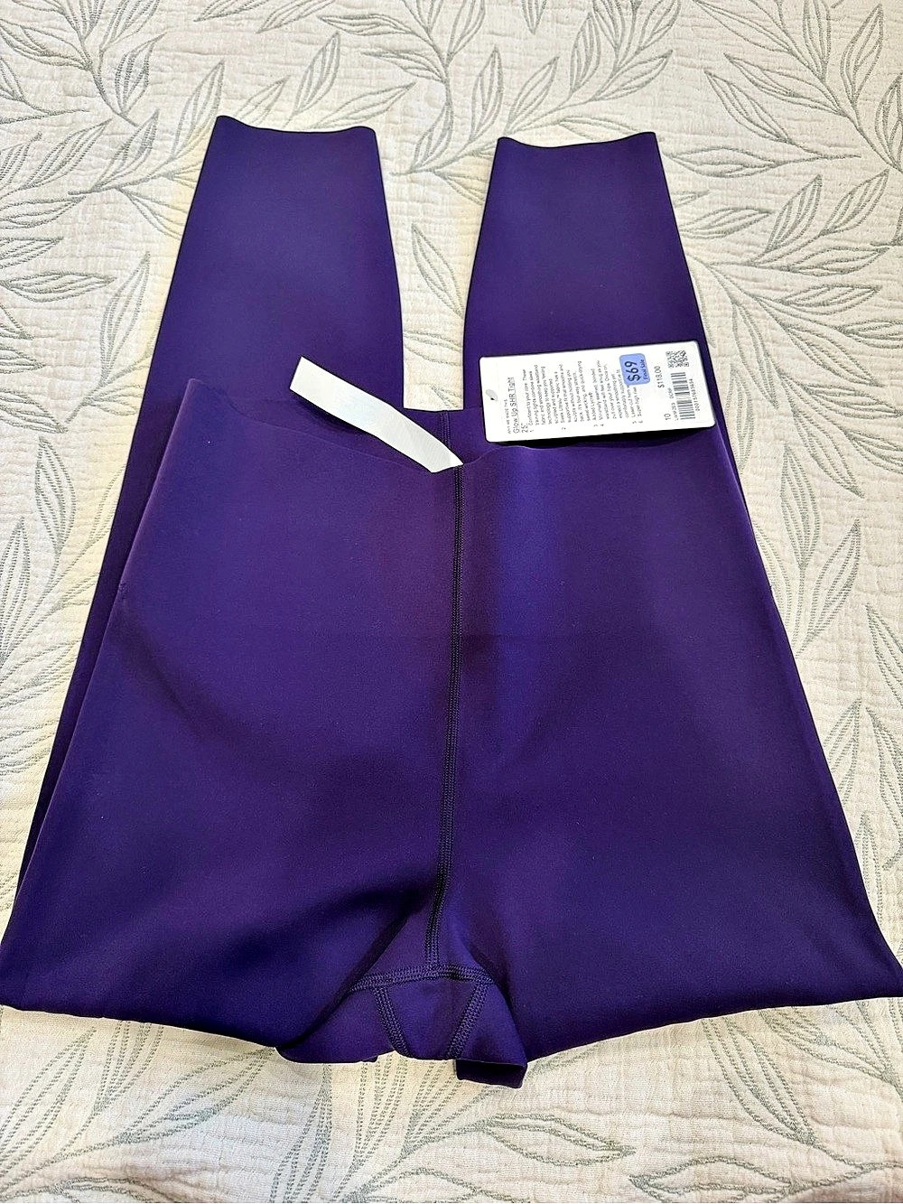 lululemon Glow Up Leggings 25" Size 10 NWT